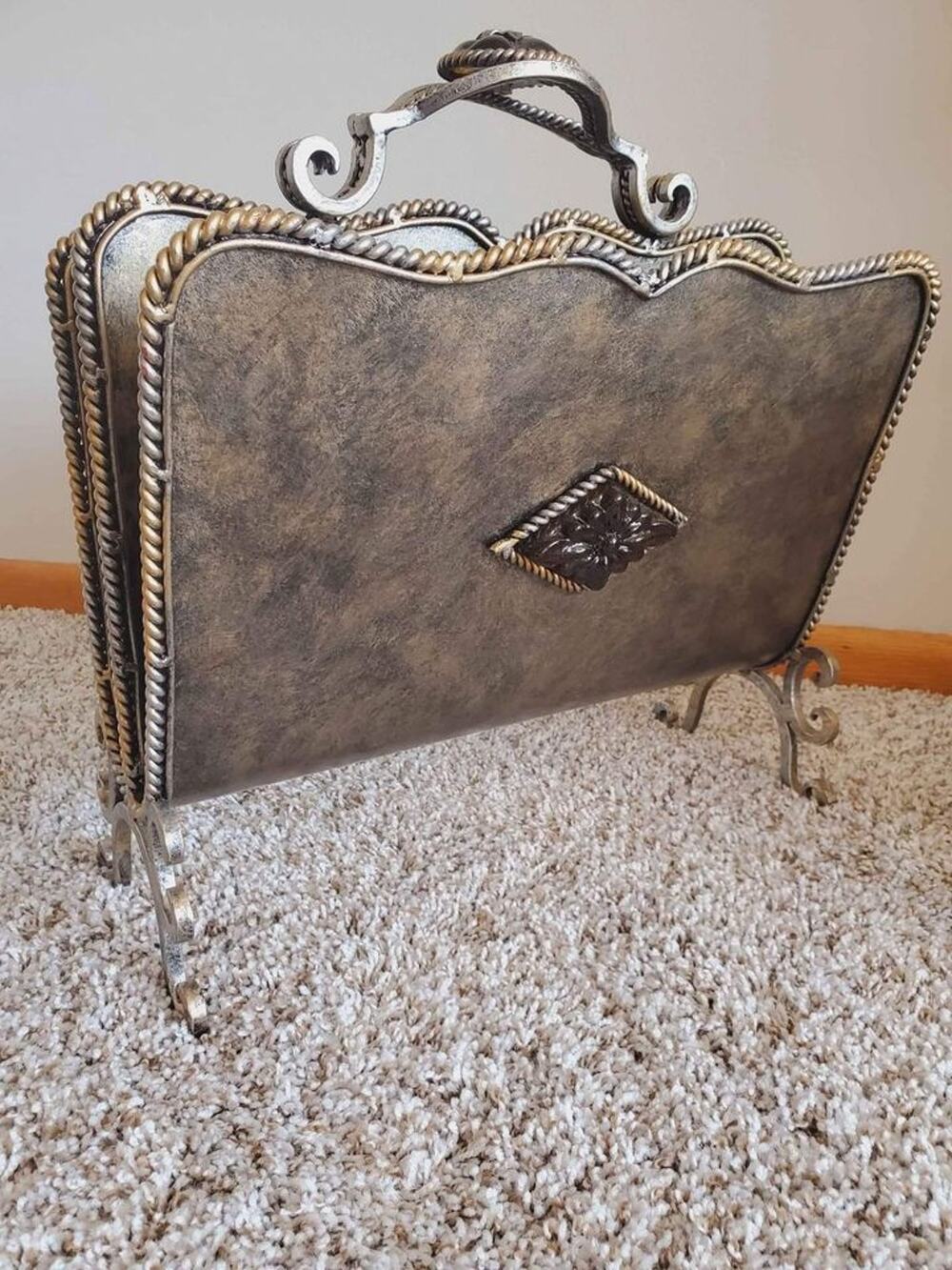 Bronze Newspaper magazine stand rack holder